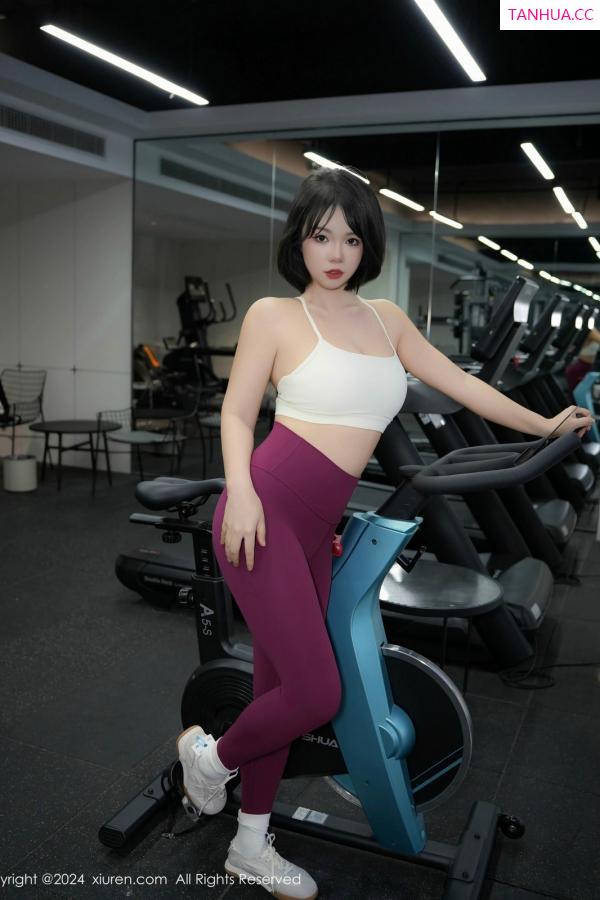   [XiuRen]高清写真图 2024.12.16 No.9603 桃色奶酪 性感美臀第6张图片